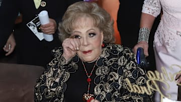 Hospitalizan de emergencia a Silvia Pinal tras dar positivo a COVID-19