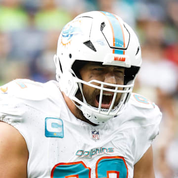 Dolphins defensive tackle Zach Sieler agreed to a contract extension with the team.