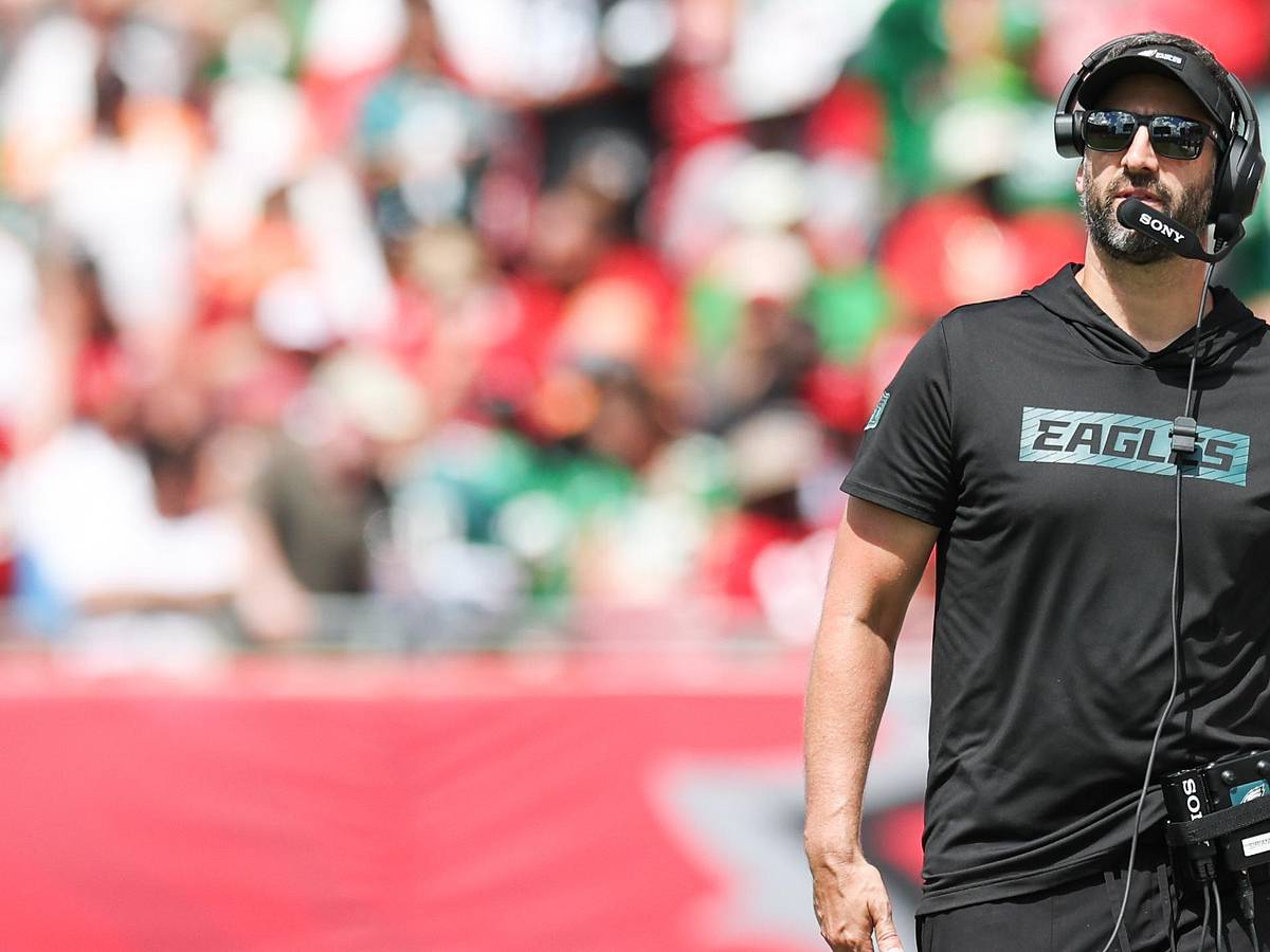 Nick Sirianni Talked Trash to Baker Mayfield During Eagles' Matchup With Buccaneers