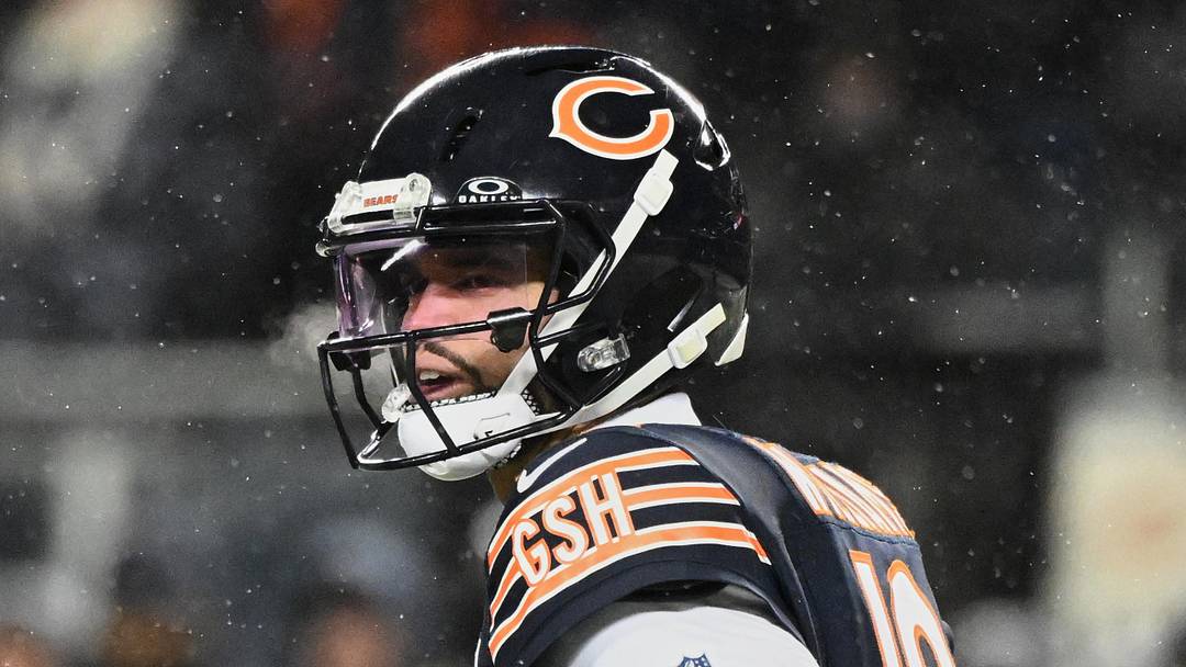 Chicago Bears quarterback Caleb Williams