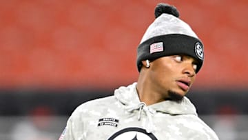 Pittsburgh Steelers v Cleveland Browns