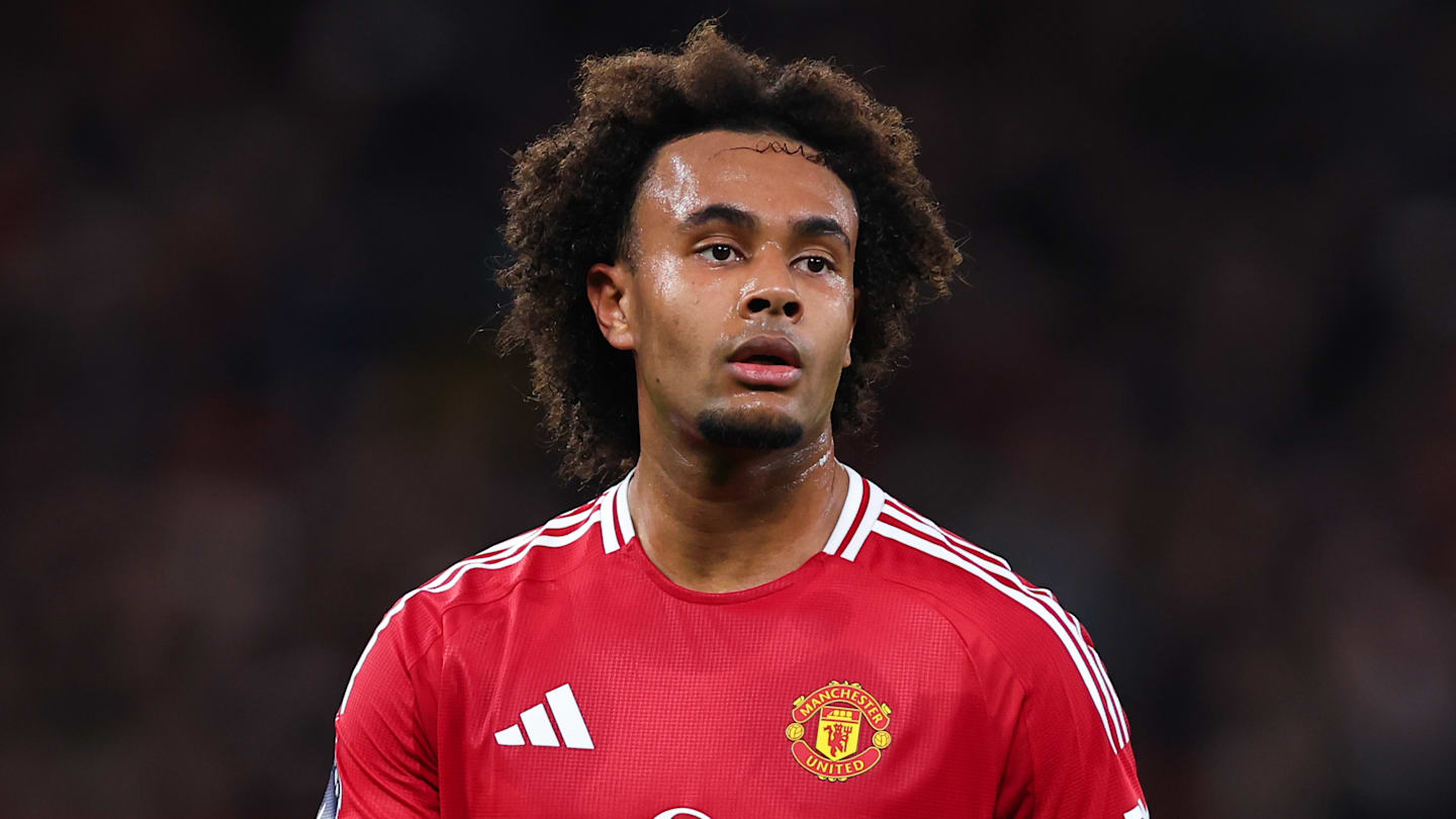 Joshua Zirkzee makes decision on Man Utd future as two Serie A sides chase January transfer