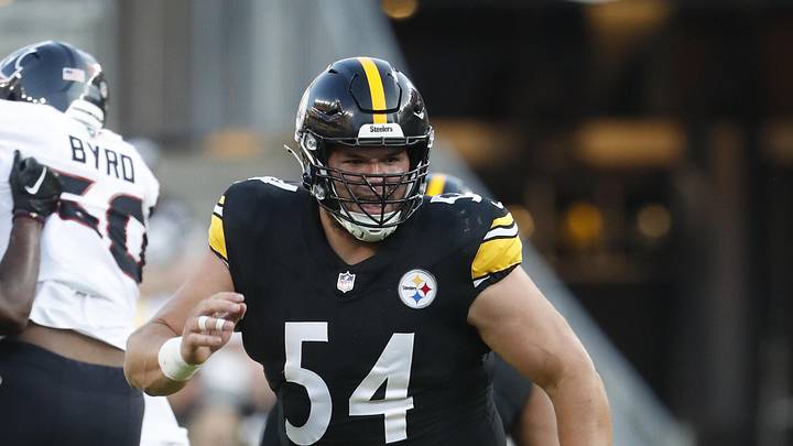 Pittsburgh Steelers center Zach Frazier (54) blocks at the line of scrimmage against the Houston Texans during the first quarter at Acrisure Stadium.