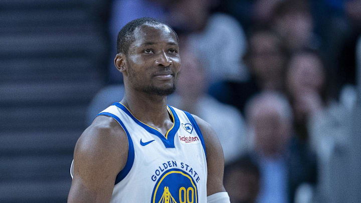 Jan 30, 2024; San Francisco, California, USA; Golden State Warriors forward Jonathan Kuminga (00) reacts after the foul call during the fourth quarter against the Philadelphia 76ers at Chase Center. Mandatory Credit: Neville E. Guard-Imagn Images Jan 30, 2024; San Francisco, California, USA; Golden State Warriors forward Jonathan Kuminga (00) reacts after the foul call during the fourth quarter against the Philadelphia 76ers at Chase Center. Mandatory Credit: Neville E. Guard-Imagn Images