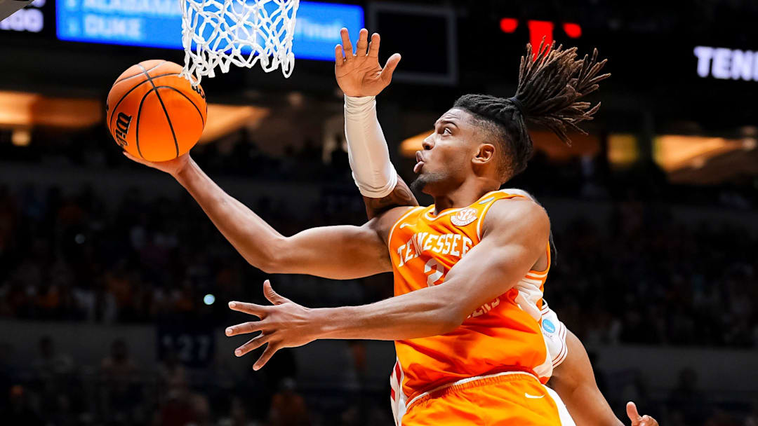 Tennessee guard Chaz Lanier (2) attempts a shot during a NCAA Tournament Elite Eight game between Tennessee and Houston at Lucas Oil Stadium in Indianapolis, Ind., on Sunday, March 30, 2025.
