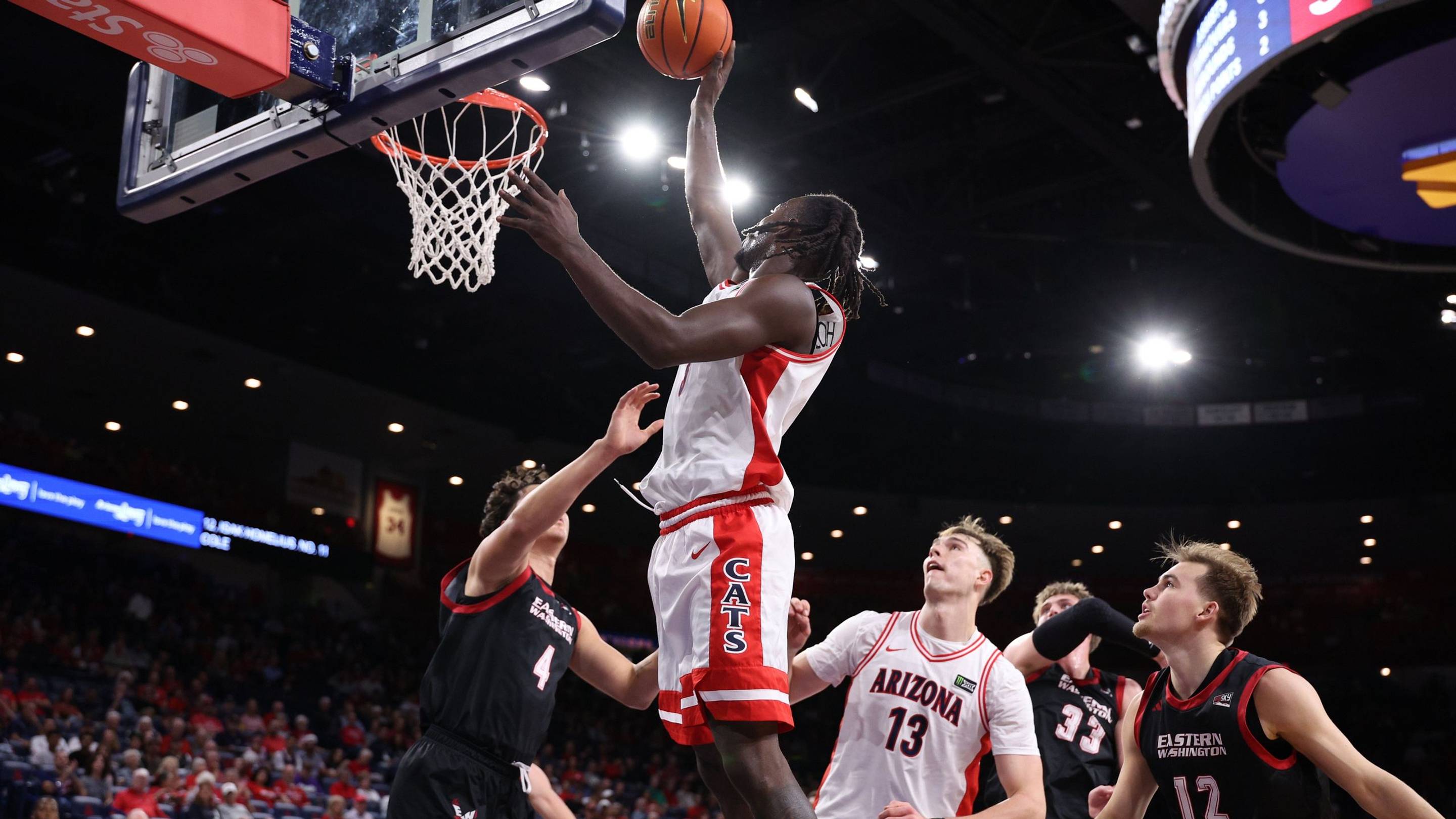 Caleb Holt Shines as Arizona Wildcats Dominate Eastern Washington in Exhibition Finale