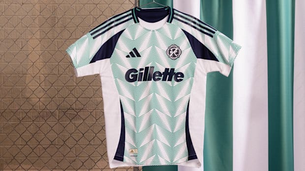 New England Revolution kit