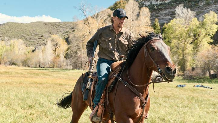 “All Hat No Cattle” — Coverage of the CBS Original Series Marshals. Pictured: Luke Grimes as Kayce Dutton. Photo: Gilles Mingasson/CBS ©2026 CBS Broadcasting, Inc. All Rights Reserved.