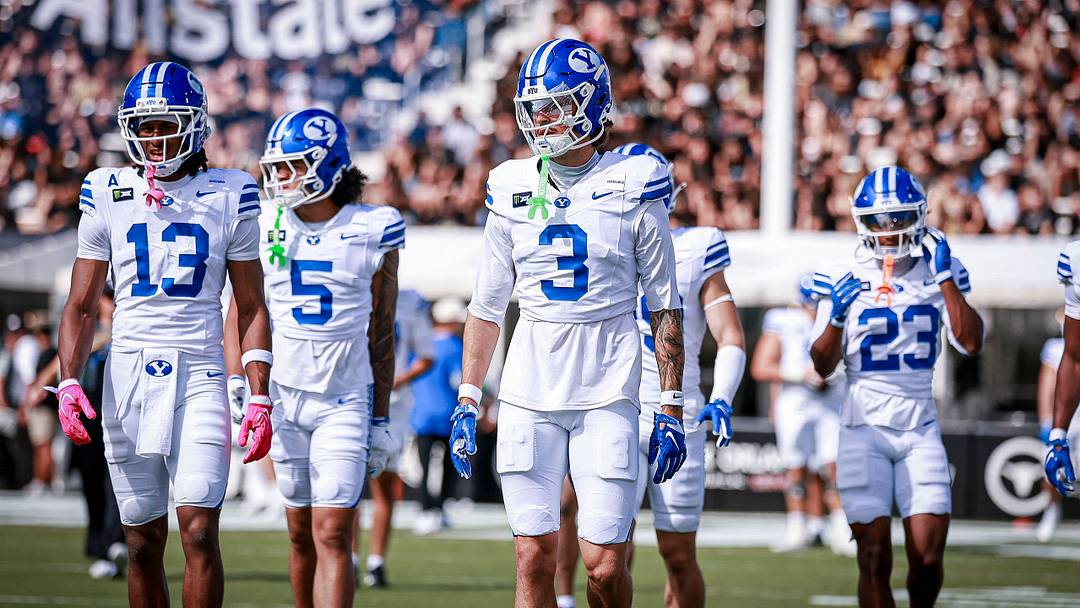 BYU wide receivers warm up for a road game against UCF