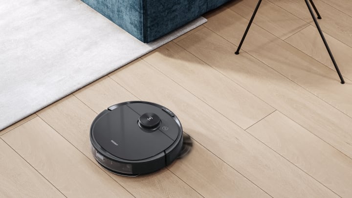 Vacuum and mop your floors with ease, thanks to the ECOVACS Deebot N8 Pro. 