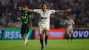 Pedro marcou um dos gols do Flamengo no jogo