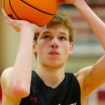 Scottsdale Christian guard Jacob Webber (3) shoots a free throw