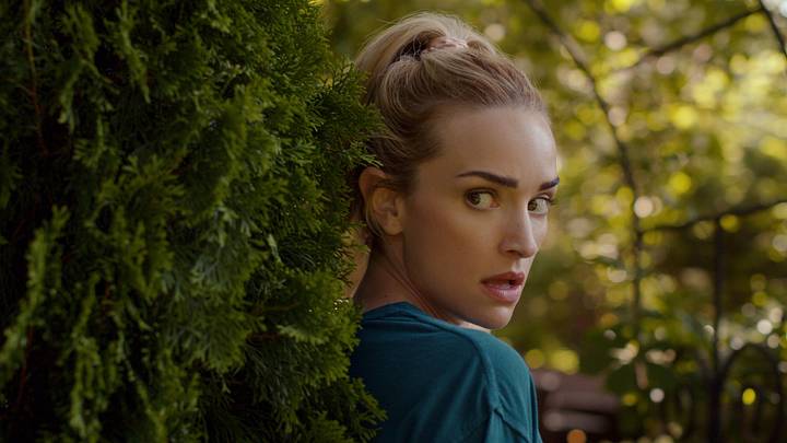 Ginny & Georgia. Brianne Howey as Georgia Miller in episode 304 of Ginny & Georgia