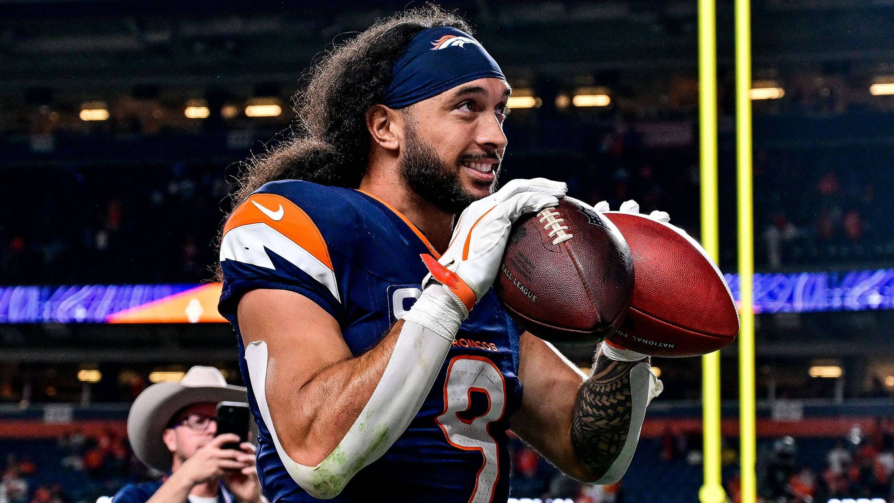 Film Room: The Tape Behind Talanoa Hufanga’s Record Night vs. Rams