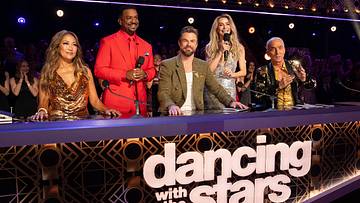 Carrie Ann Inaba, Alfonso Ribeiro, Derek Hough, Julianne Hough and Bruno Tonioli