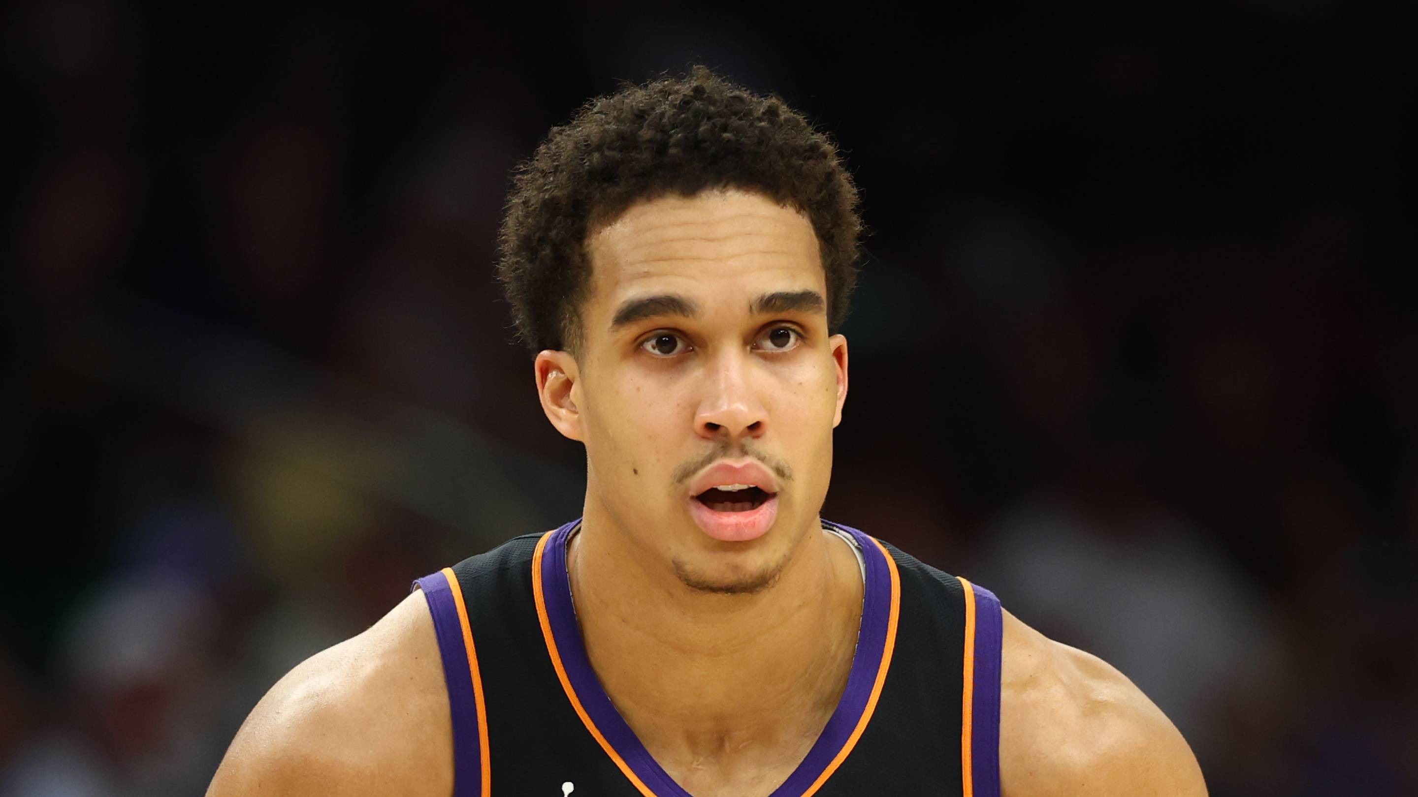 Jordan Ott hints Oso Ighodaro has an opportunity to snatch Suns starting gig