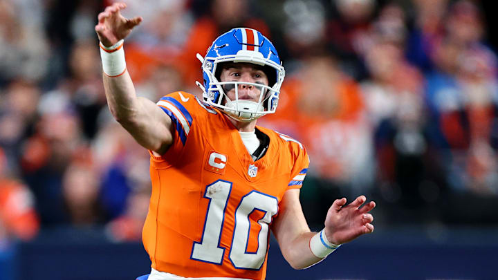 Las Vegas Raiders v Denver Broncos