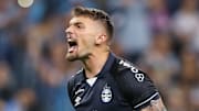 Goleiro está com 25 anos de idade
