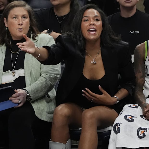 Minnesota Lynx forward Napheesa Collier (24) 