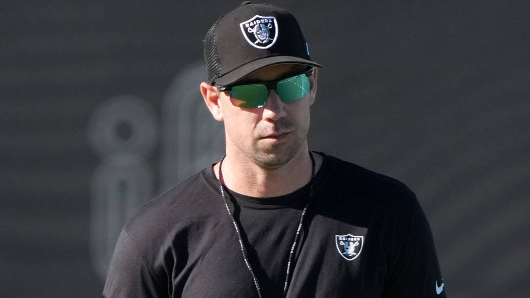 Jun 9, 2026; Henderson, NV, USA; Las Vegas Raiders coach Klint Kubiak during minicamp at Intermountain Health Performance Center. Mandatory Credit: Kirby Lee-Imagn Images