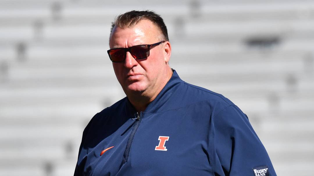 Oct 3, 2026; Champaign, Illinois, USA; Illinois Fighting Illini head coach Bret Bielema before a game against the Purdue Boilermakers at Gies Memorial Stadium. Mandatory Credit: Ron Johnson-Imagn Images Oct 3, 2026; Champaign, Illinois, USA; Illinois Fighting Illini head coach Bret Bielema before a game against the Purdue Boilermakers at Gies Memorial Stadium. Mandatory Credit: Ron Johnson-Imagn Images