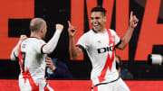 Falcao liquidó al Barça y a Koeman