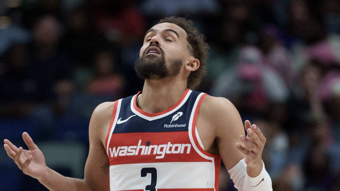 Washington Wizards, Trae Young. Mandatory Credit: Matthew Hinton-Imagn Images