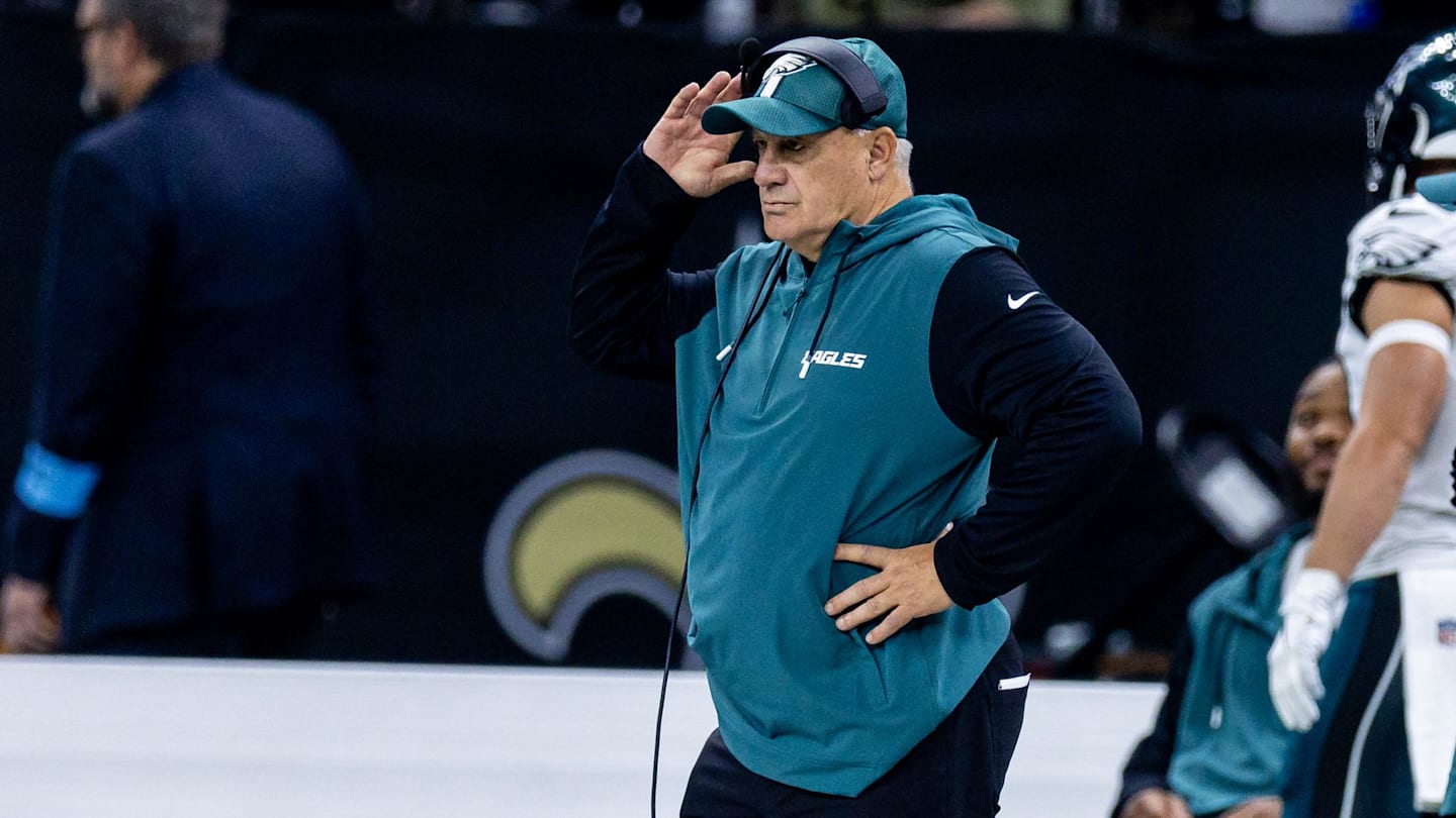 維克·方吉奧 (Vic Fangio) 在 2024 賽季剩餘比賽的計劃中埋葬了老鷹隊後衛