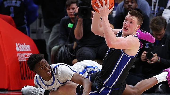 Kentucky v Duke