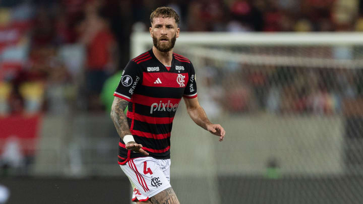 Léo Pereira é um dos principais zagueiros do Flamengo