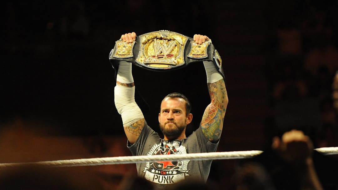 2012-06-06 - WWE Raw World Tour - Madrid - Vistalegre - pressing catch - wrestling - CM Punk