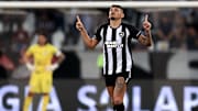 Botafogo, de Tiquinho Soares, faz excelente início de Brasileirão