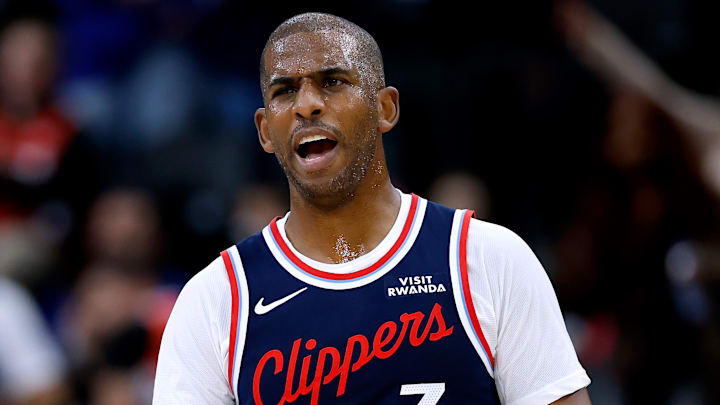 Phoenix Suns v Los Angeles Clippers