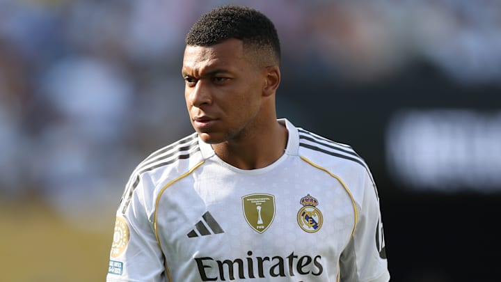 Kylian Mbappé va retrouver le PSG. Kylian Mbappé va retrouver le PSG.