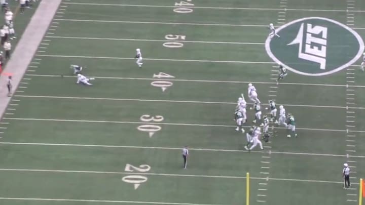 The New York Jets face off against the Indianapolis Colts on Sunday, Nov. 17. The New York Jets face off against the Indianapolis Colts on Sunday, Nov. 17.