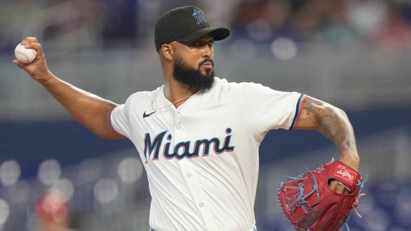 Cubs Aggressively Pursue Pitching, Third Base Upgrades