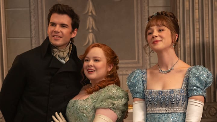 Bridgerton. (L to R) Luke Newton as Colin Bridgerton, Nicola Coughlan as Penelope Bridgerton, Claudia Jessie as Eloise Bridgerton in episode 408 of Bridgerton. Cr. Liam Daniel/Netflix © 2025