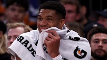 Milwaukee Bucks v New York Knicks