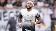 Memphis Depay estreou no Corinthians contra o Atlético-GO