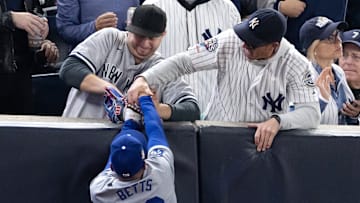 Mookie Betts fights with fans for foul ball in World Series - Los Angeles Dodgers v New York Yankees - Game 4