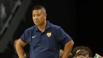 Mike Magpayo is coaching the Highlanders for his 5th year.