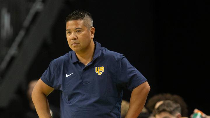 Mike Magpayo is coaching the Highlanders for his 5th year.