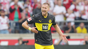 VfB Stuttgart v Borussia Dortmund - Bundesliga