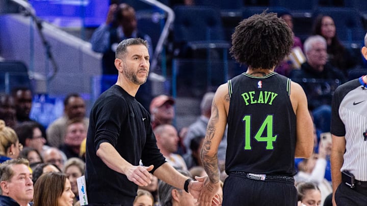 Nov 29, 2025; San Francisco, California, USA; New Orleans Pelicans interim head coach James Borrego takes guard Micah Peavy (14) off the court during the fourth quarter against the Golden State Warriors at Chase Center. Mandatory Credit: John Hefti-Imagn Images