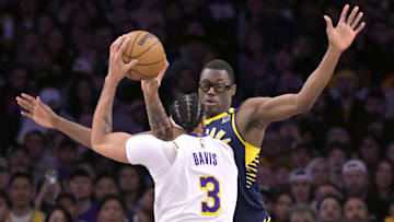 Should the Lakers target free agent Jalen Smith?
