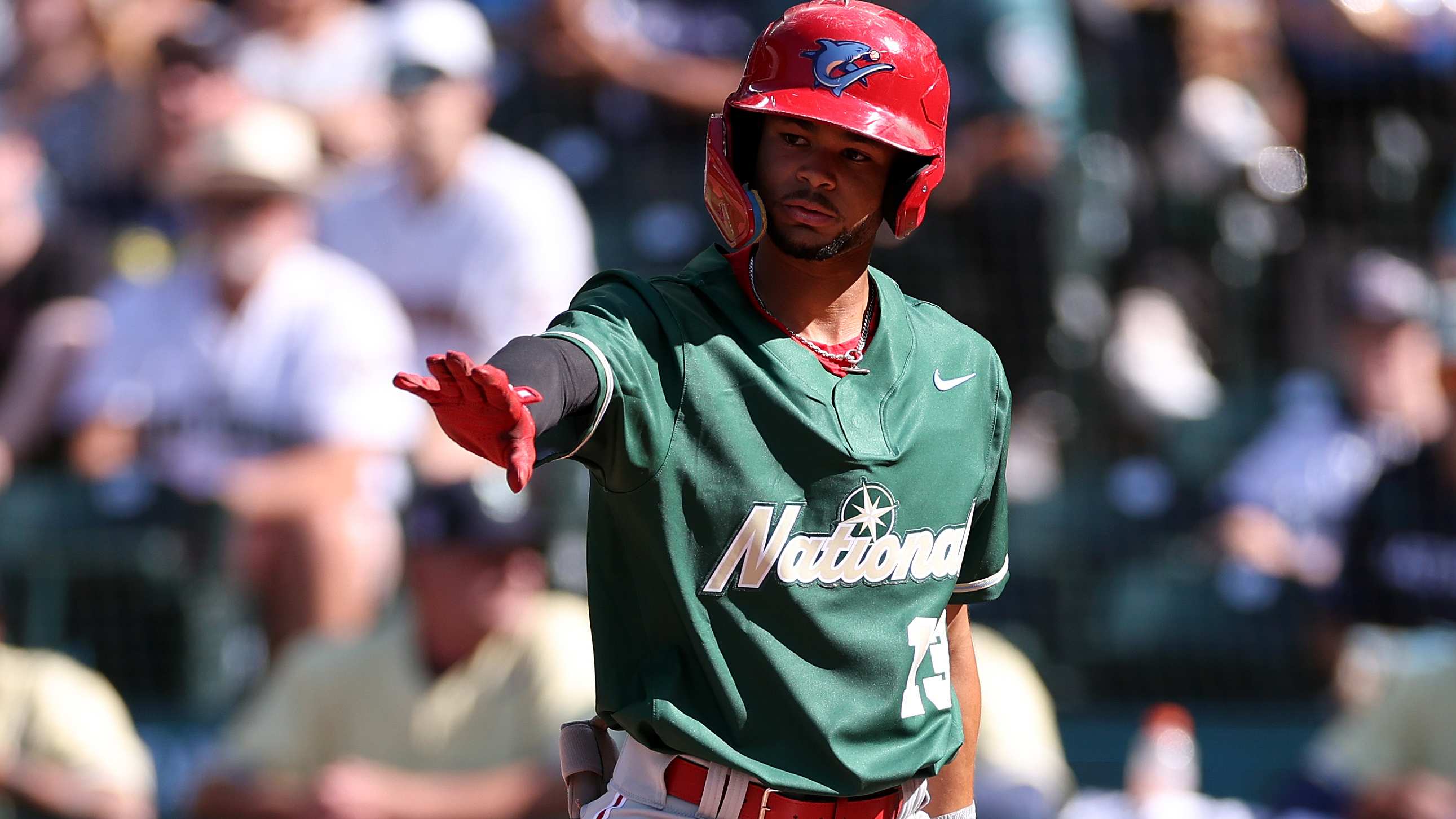 MLB Pipeline 評選費城人隊 2024 年最佳擊球和投球前景