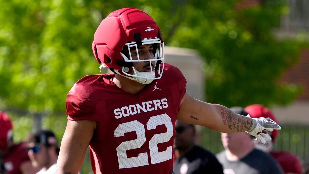 Oklahoma's Trynae Washington lines up during a Sooners football spring practice in Norman, Okla., Thursday, April 9, 2026. Oklahoma's Trynae Washington lines up during a Sooners football spring practice in Norman, Okla., Thursday, April 9, 2026.
