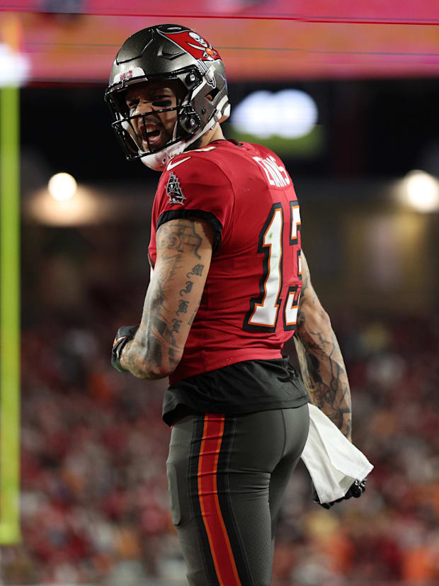 Tampa Bay Buccaneers wide receiver Mike Evans reacts after a pass interference call during the second quarter.