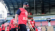 Albert Pujols llegó a República Dominicana y de una vez se puso el uniforme de los Leones 