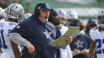 Dec 29, 2024; Philadelphia, Pennsylvania, USA; Dallas Cowboys head coach Mike McCarthy on the sidelines against the Philadelphia Eagles at Lincoln Financial Field. Mandatory Credit: Eric Hartline-Imagn Images